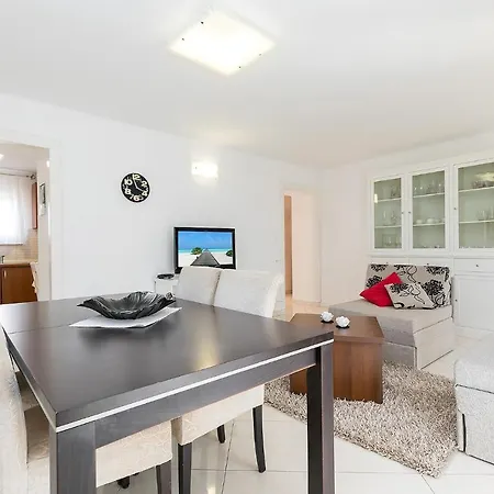 Spada Premium - Location! * Πόρετς